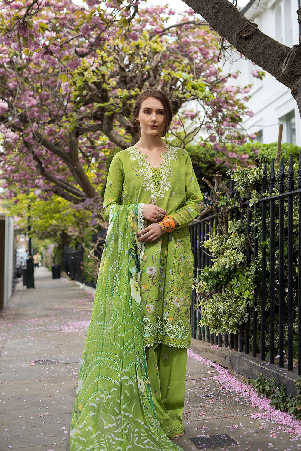 Sobia Nazir | Basics 25 | Design 3A - by - Libasekhas UK - Registered Vendor of : Sobia Nazir - 100% Original Designer Dresss
