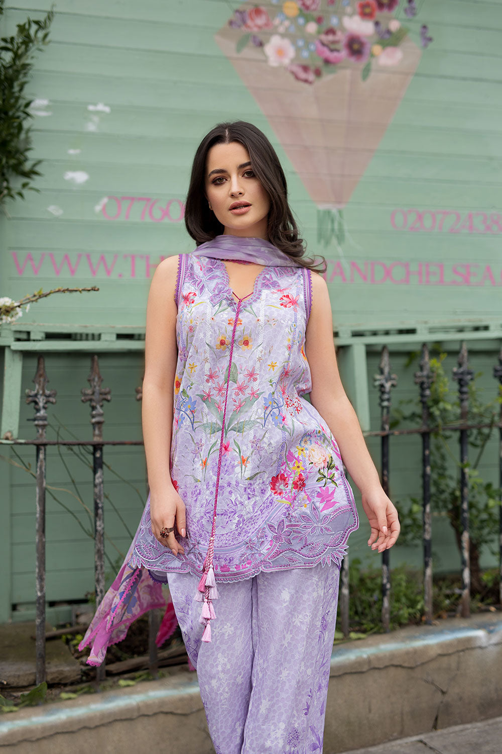 Sobia Nazir | Prints 26 | 3A - by Libasekhas UK - Registered Vendor of : Sobia Nazir - 100% Original Designer Dress