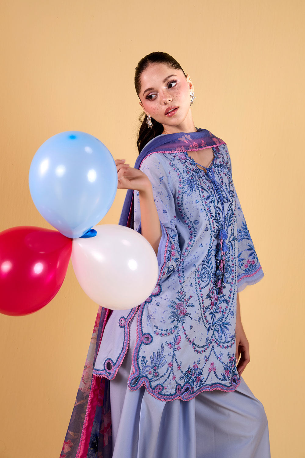 Sobia Nazir | Vital 26 | 3A - by Libasekhas UK - Registered Vendor of : Sobia Nazir - 100% Original Designer Dress