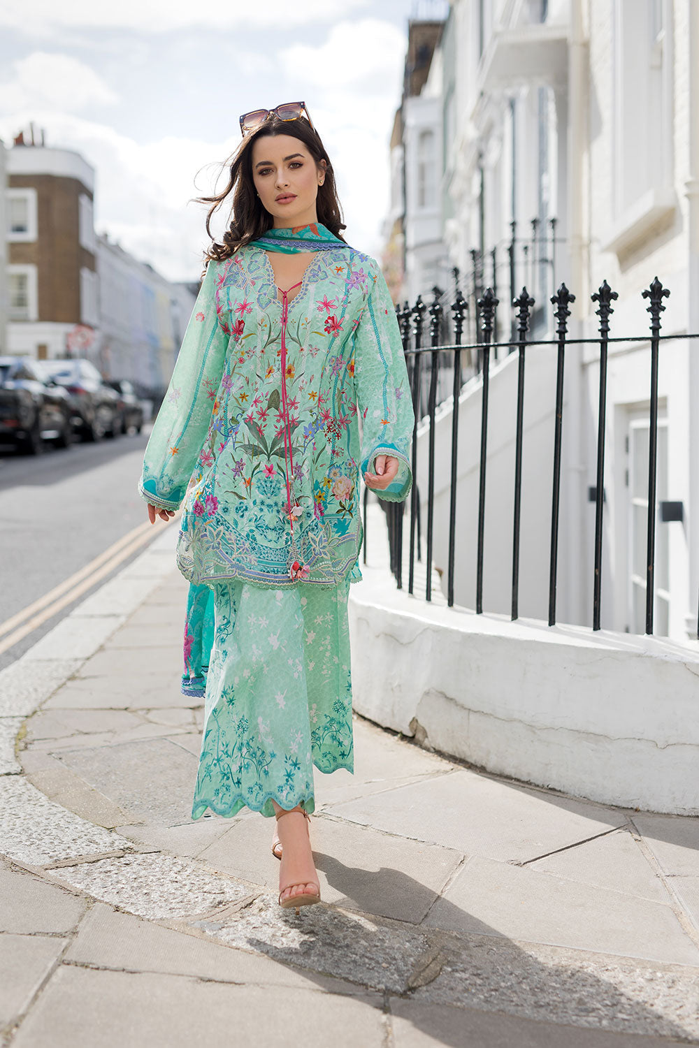 Sobia Nazir | Prints 26 | 3B - by Libasekhas UK - Registered Vendor of : Sobia Nazir - 100% Original Designer Dress