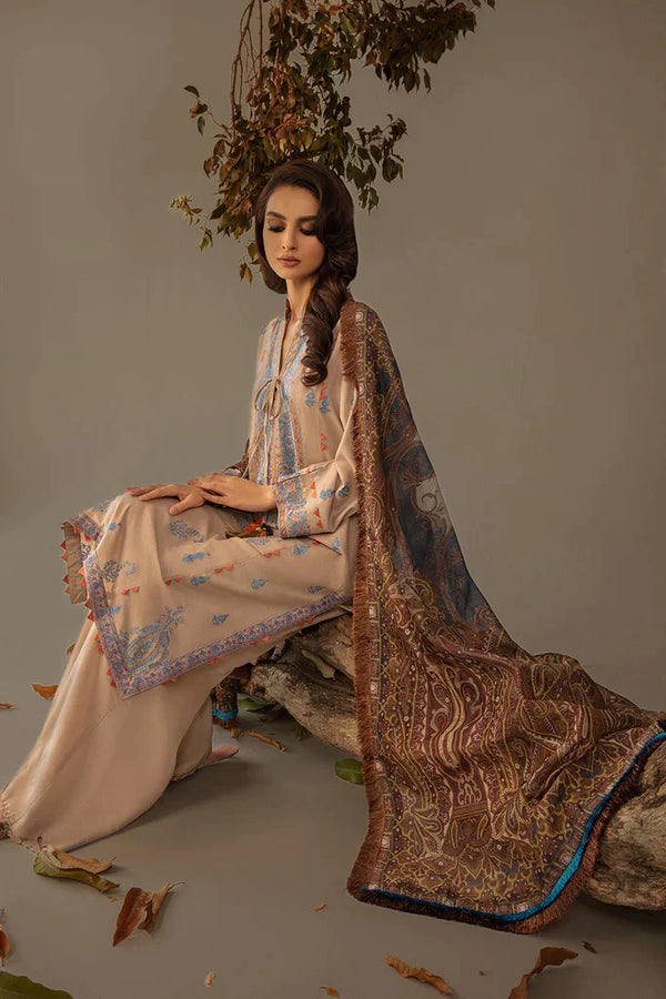 Sobia Nazir | Autumn Winter 23 | 3B - by - Libasekhas UK - Registered Vendor of : Sobia Nazir - 100% Original Designer Dresss