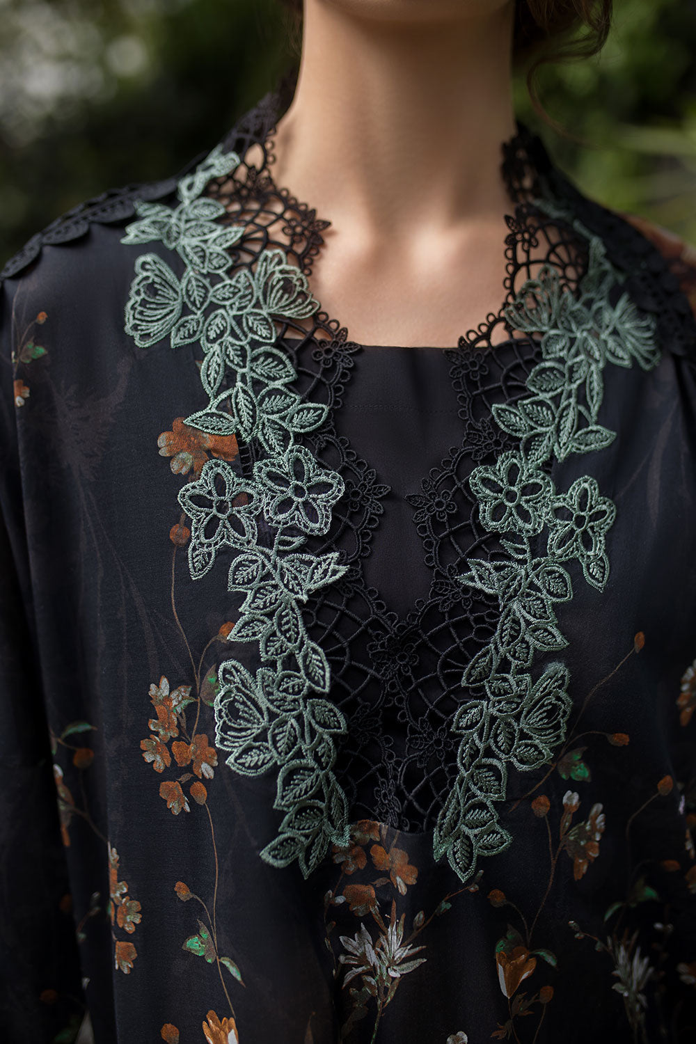 Sobia Nazir | Basics 25 | Design 3B - by - Libasekhas UK - Registered Vendor of : Sobia Nazir - 100% Original Designer Dresss
