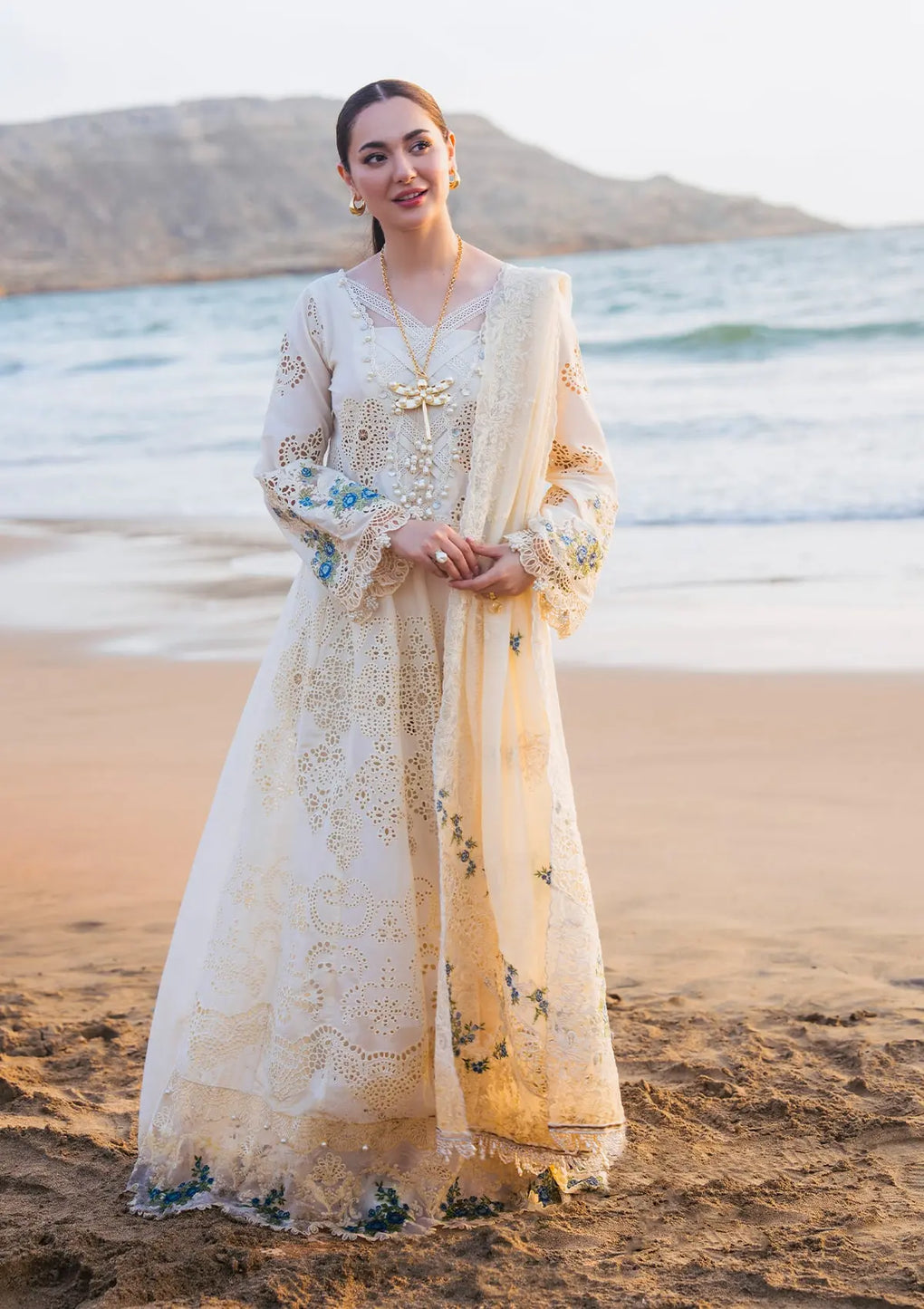 Elaf Premium | Hai Kuch Festive Lawn 24 | EHK-03B Ayra - Luxury -  Libasekhas