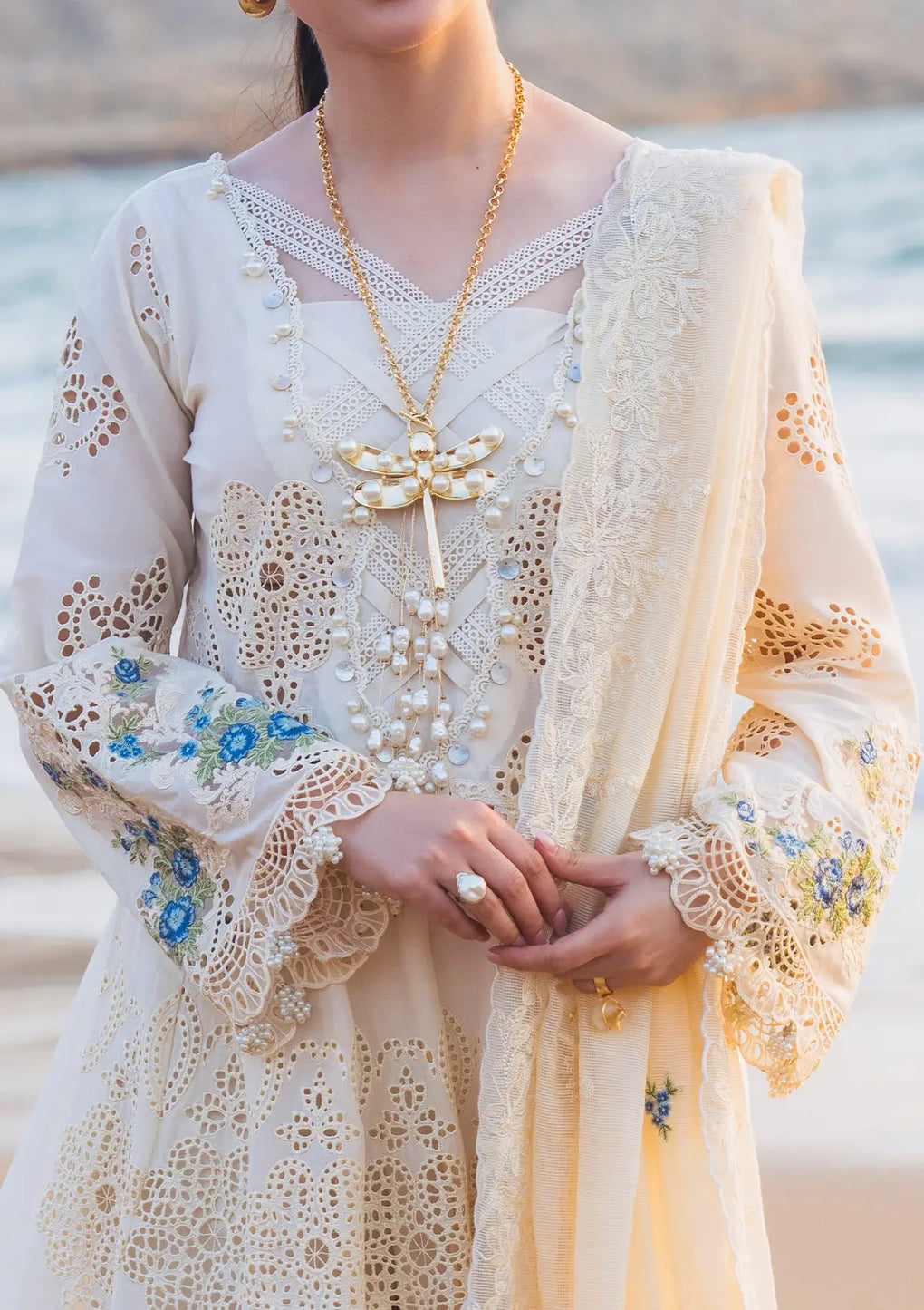 Elaf Premium | Hai Kuch Festive Lawn 24 | EHK-03B Ayra - by - Libasekhas UK - Registered Vendor of : Elaf Premium - 100% Original Designer Dresss