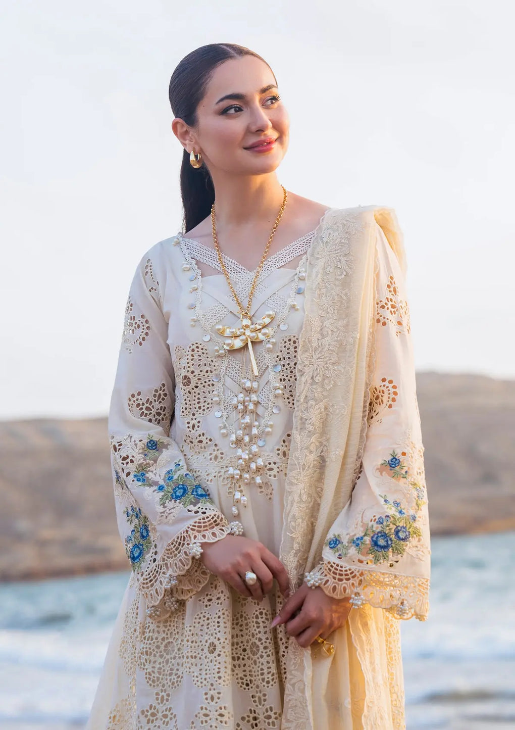 Elaf Premium | Hai Kuch Festive Lawn 24 | EHK-03B Ayra - by - Libasekhas UK - Registered Vendor of : Elaf Premium - 100% Original Designer Dresss