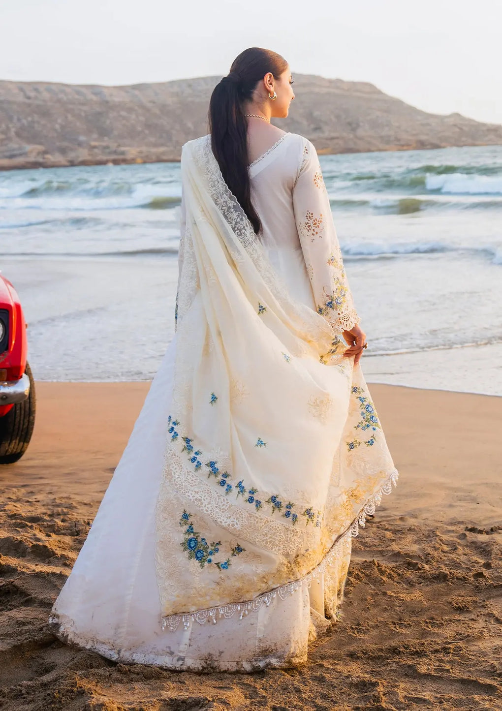 Elaf Premium | Hai Kuch Festive Lawn 24 | EHK-03B Ayra - by - Libasekhas UK - Registered Vendor of : Elaf Premium - 100% Original Designer Dresss