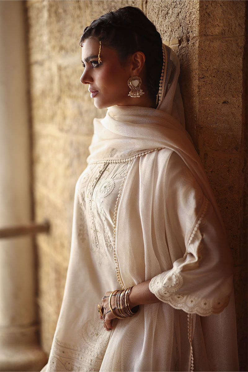 Wardha Saleem | Aari Collection 26 | Motia - by Libasekhas UK - Registered Vendor of : Wardha Saleem - 100% Original Designer Dress