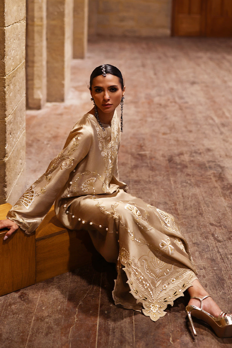 Wardha Saleem | Layla Festive 26 | Ramla - by Libasekhas UK - Registered Vendor of : Wardha Saleem - 100% Original Designer Dress