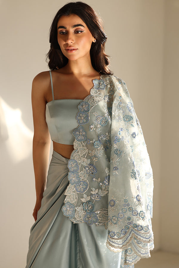 Sania Maskatiya | Cira Formals 25 | Elye - by Libasekhas UK - Registered Vendor of : Sania Maskatiya - 100% Original Designer Dress