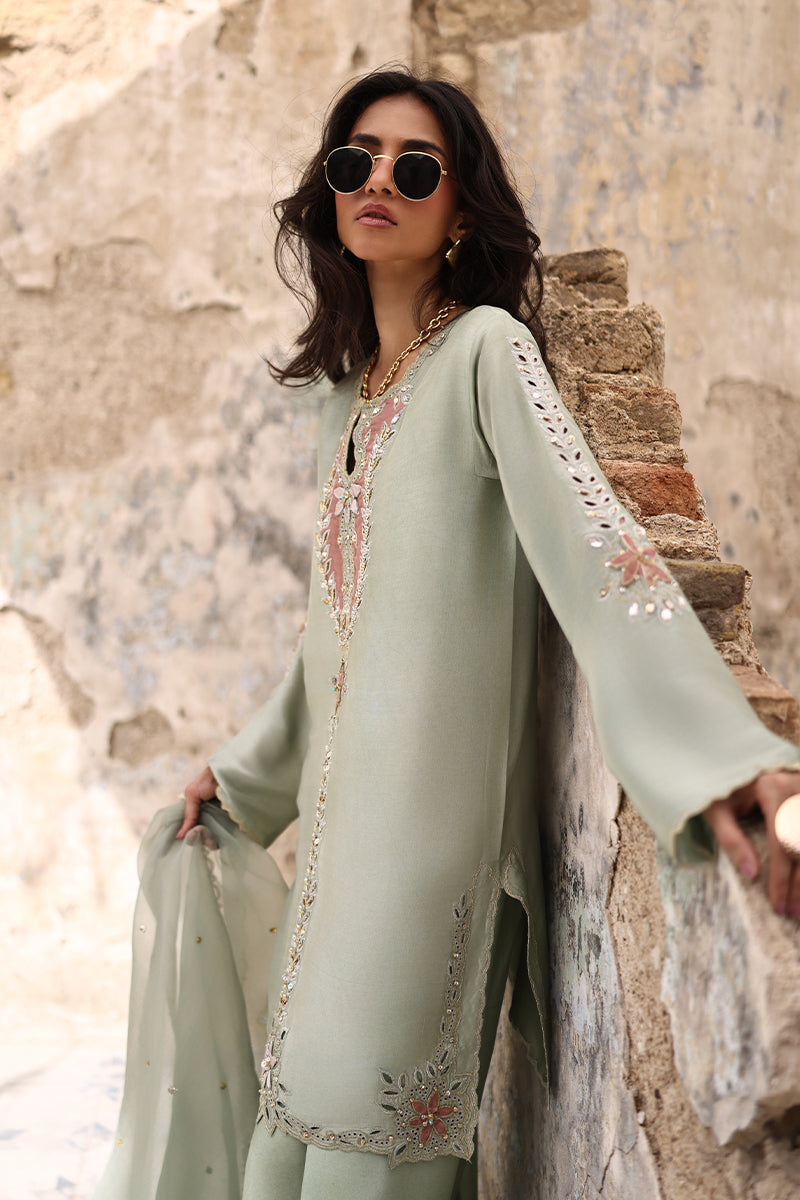 Wardha Saleem | Zimal Luxury Eid Edit 26 |Kiran - by Libasekhas UK - Registered Vendor of : Wardha Saleem - 100% Original Designer Dress