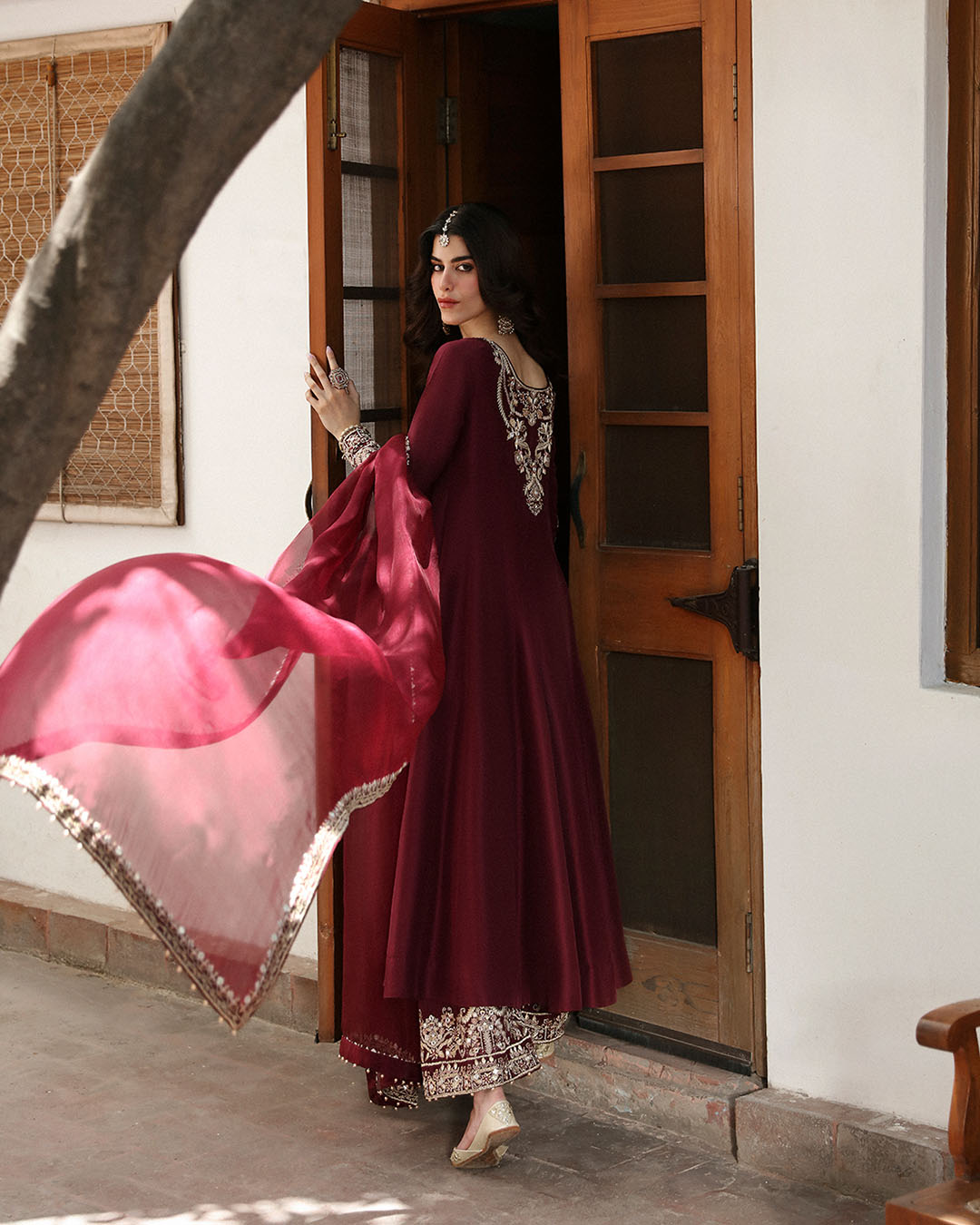 Faiza Saqlain | Mehermah Luxe Formals | Norine - by - Libasekhas UK - Registered Vendor of : Faiza Saqlain - 100% Original Designer Dresss