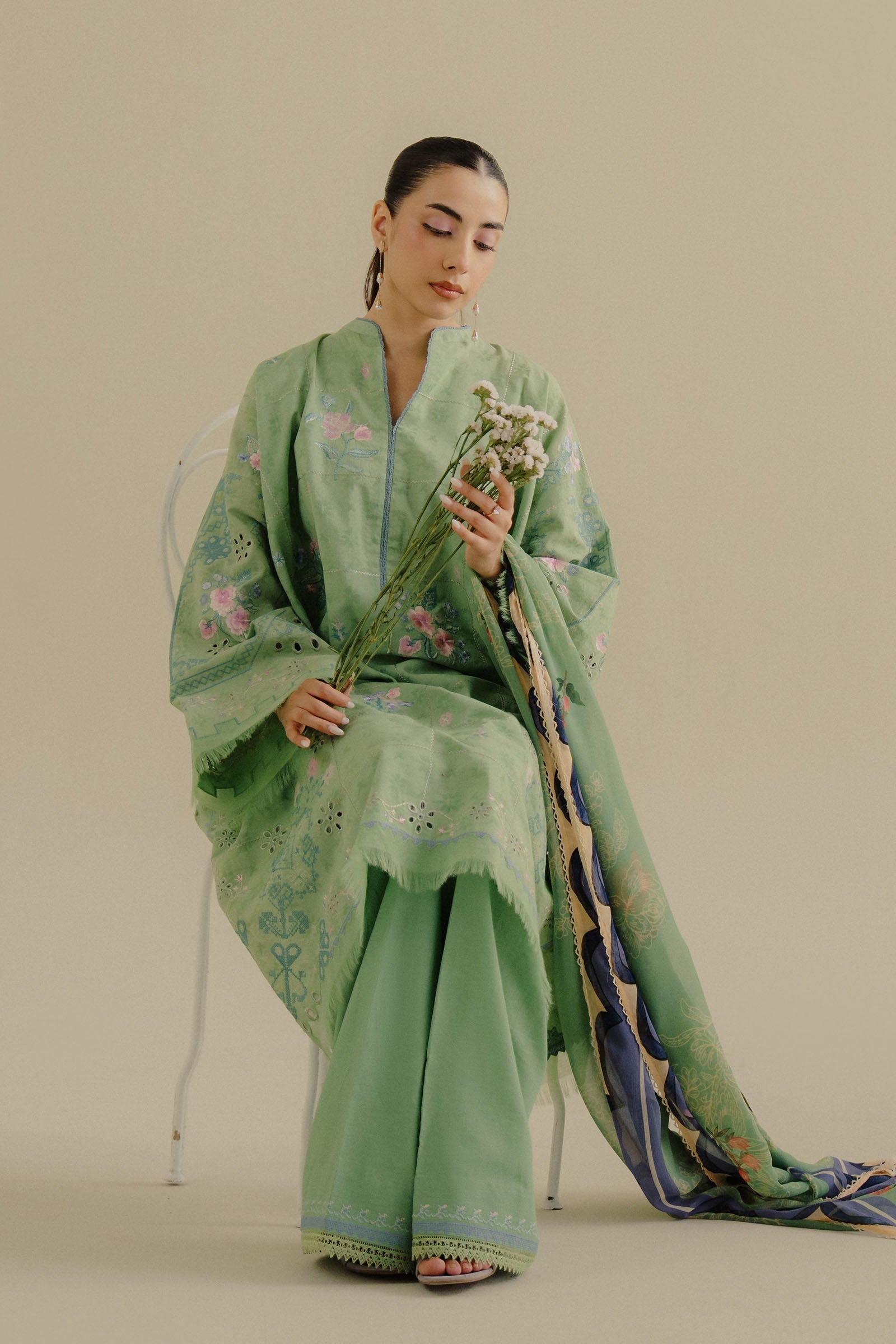 Zara Shahjahan | Coco Lawn 25 | Sufa-5A - by - Libasekhas UK - Registered Vendor of : Zara Shahjahan - 100% Original Designer Dresss