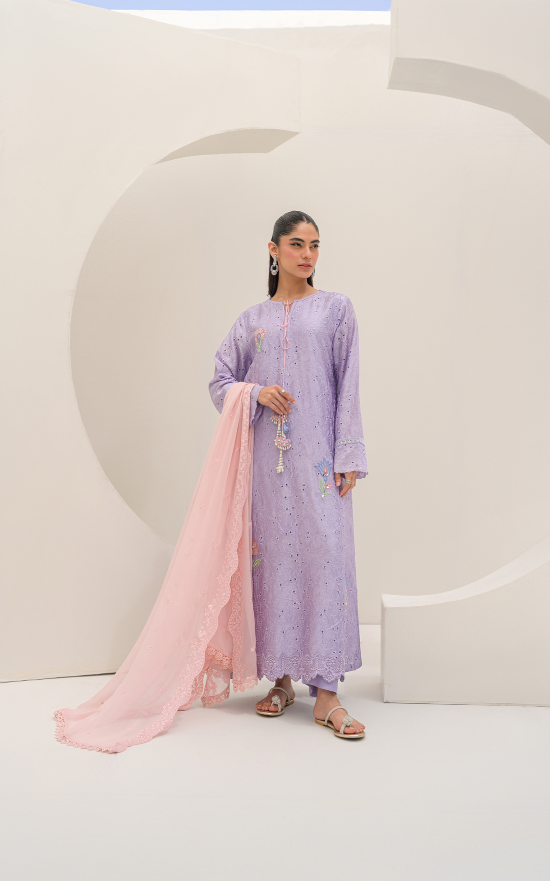 Sana Abbas | Ara Eid Luxe | Veya - by Libasekhas - Registered Vendor of : Sana Abbas - 100% Original Designer Dress