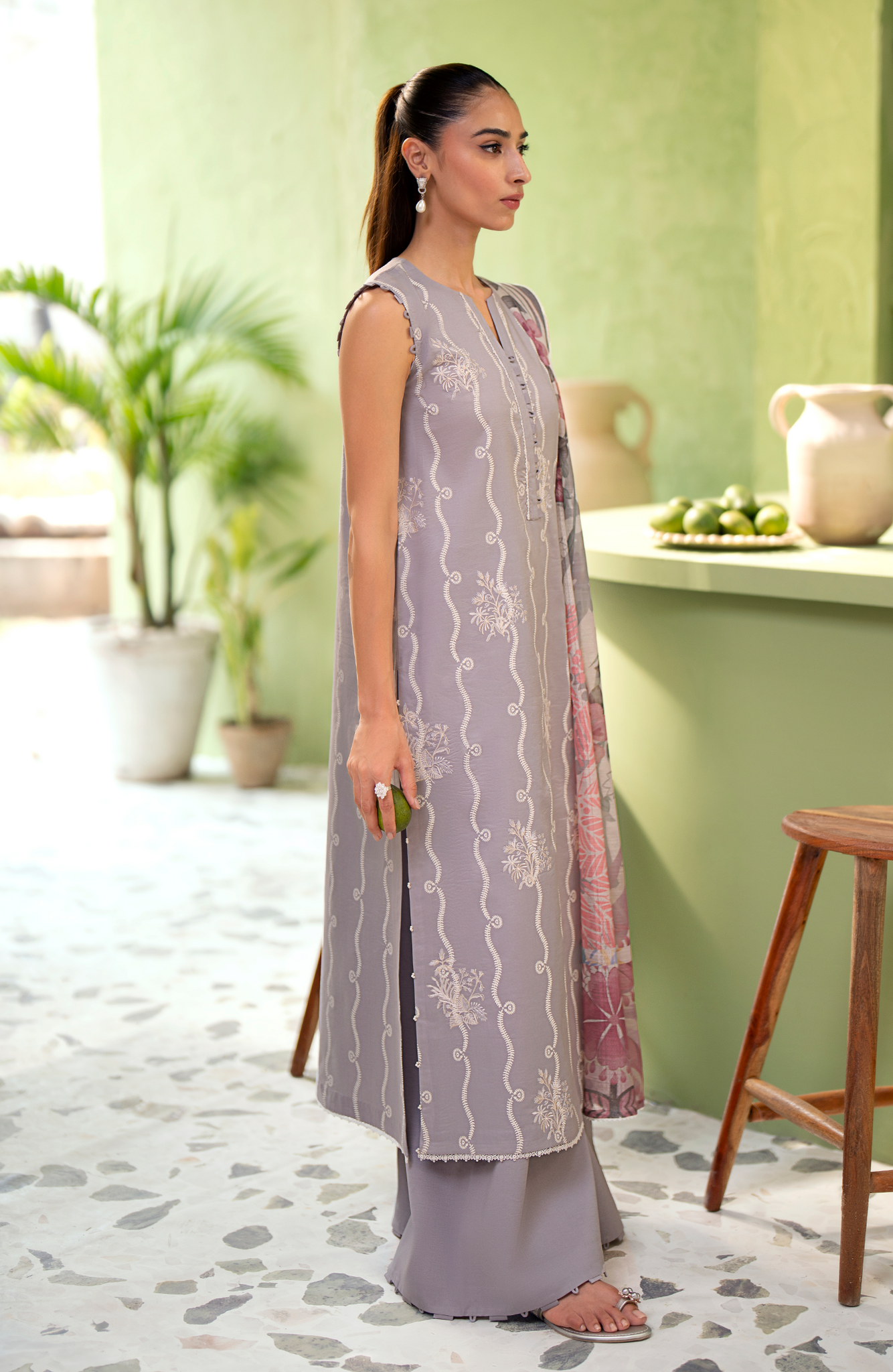Seran | Artisan Lawn 25 | GRIS - by - Libasekhas UK - Registered Vendor of : Seran - 100% Original Designer Dresss