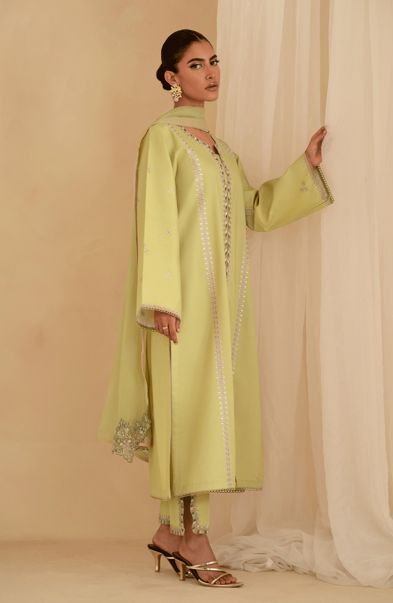 Seran | Luxury Pret | VAYA - 3 pc - by Libasekhas UK - Registered Vendor of : Seran - 100% Original Designer Dress