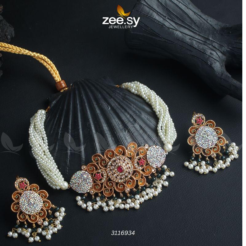 Maya Ali Necklace Sets - by - Libasekhas UK - Registered Vendor of : Zeesy - 100% Original Designer Dresss