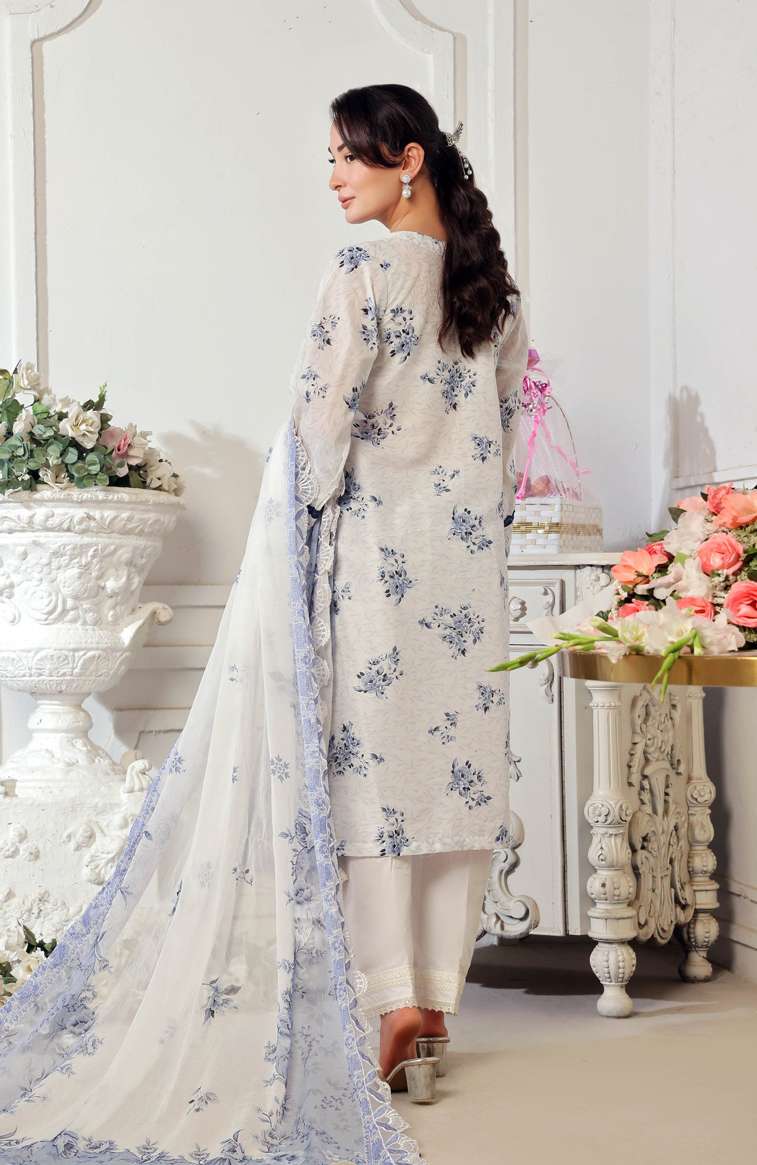 Al Zohaib | Applique Kari Cutwork Edit 25 | ACE-25-04 - by - Libasekhas UK - Registered Vendor of : Alzohaib - 100% Original Designer Dresss