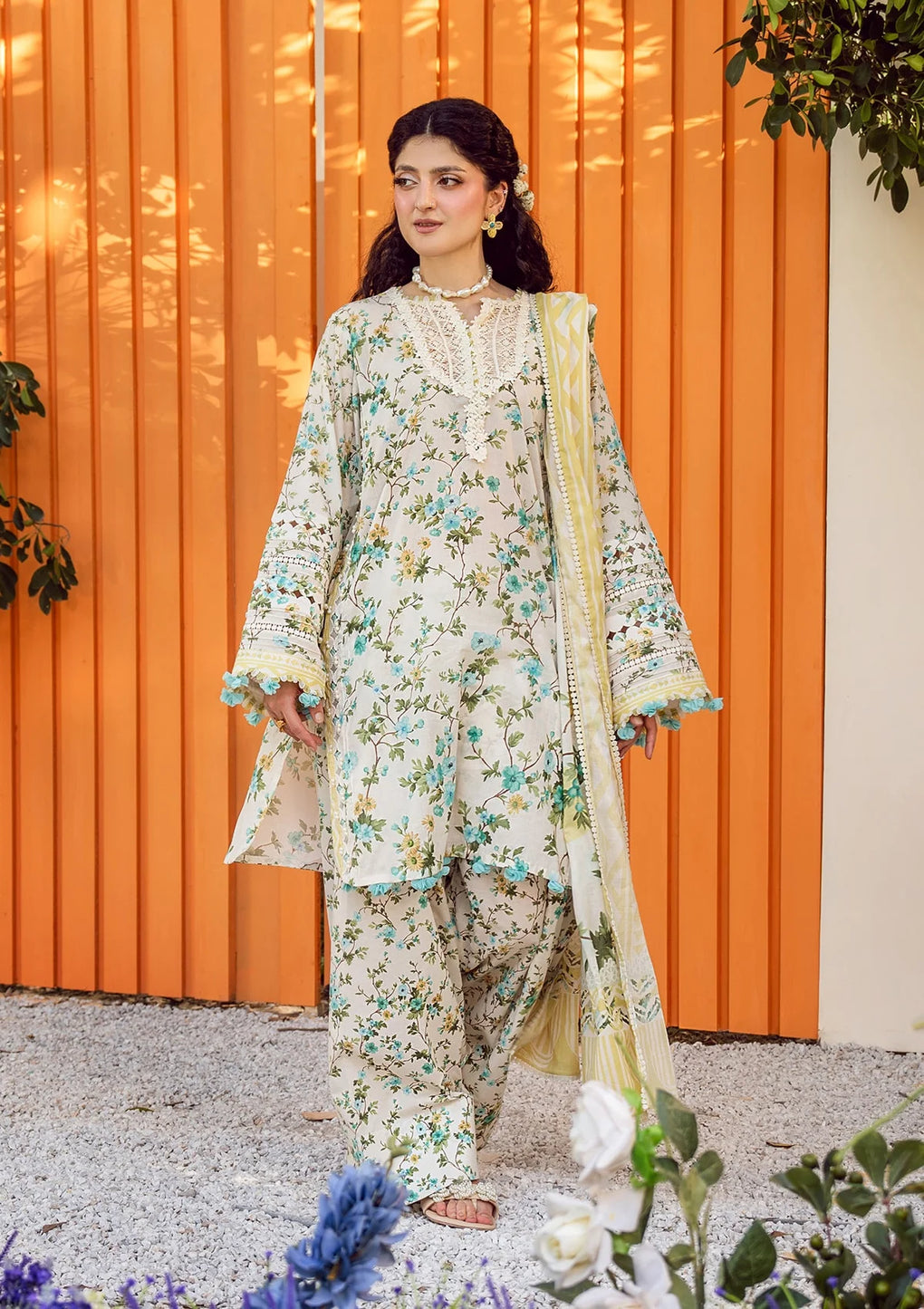 Elaf Premium | Prints 25 | EPS-3A IVORY WHISPERS - by - Libasekhas UK - Registered Vendor of : Elaf Premium - 100% Original Designer Dresss