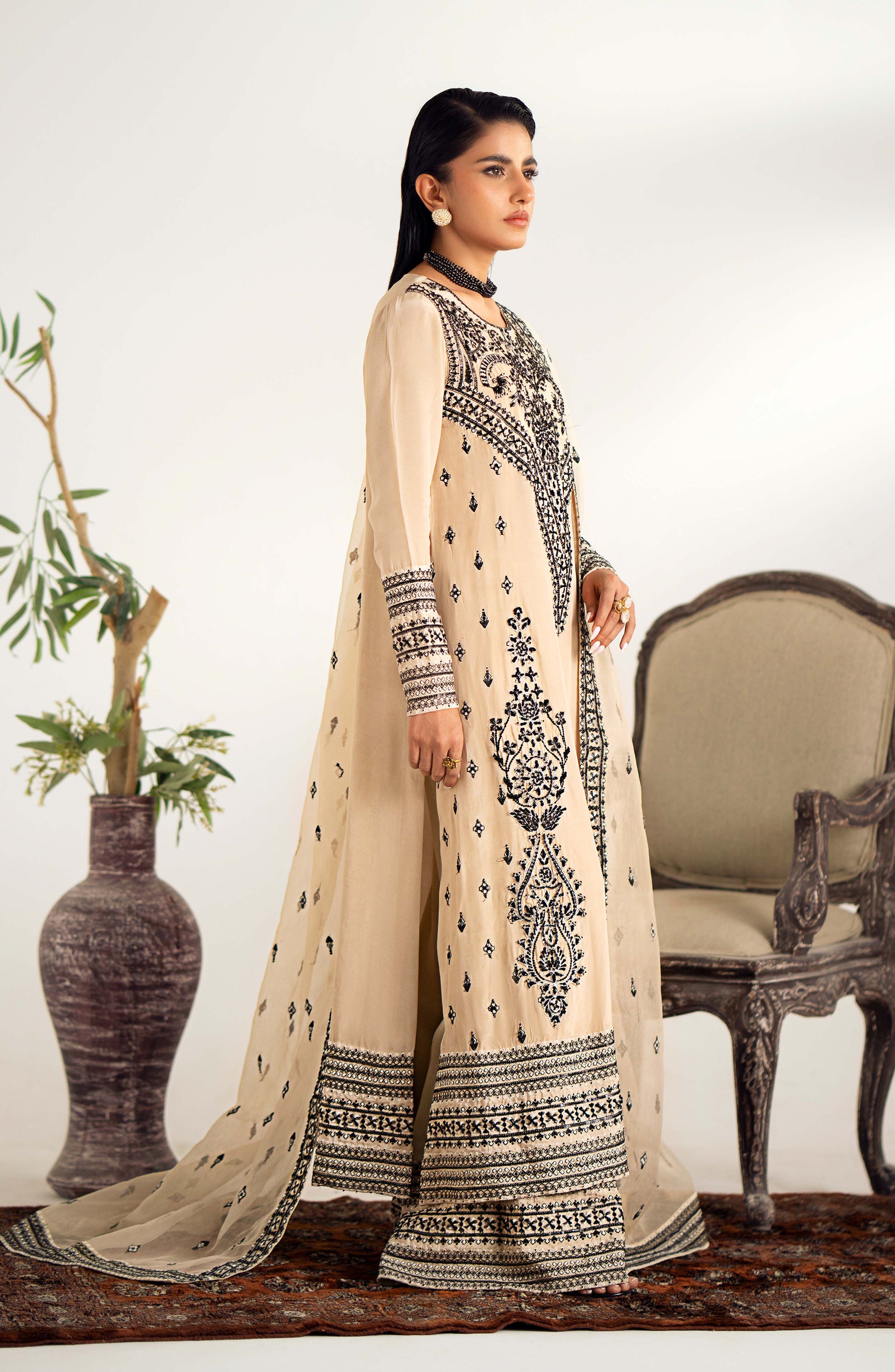 Maryum N Maria | Dastan Formals | DEYA - MS40022 - by - Libasekhas UK - Registered Vendor of : Maryam N Maria - 100% Original Designer Dresss