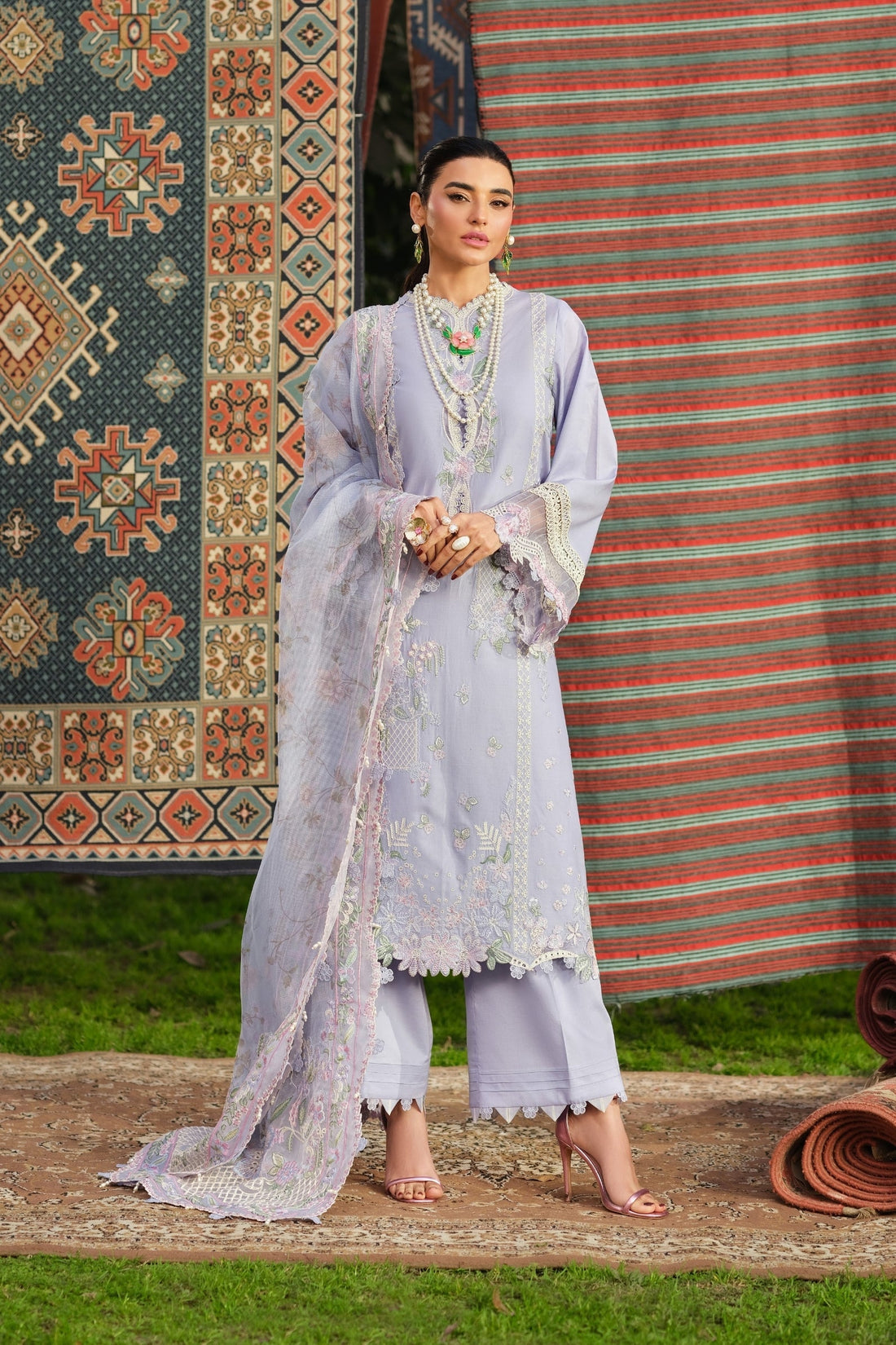 Maryam Hussain | Luxury Lawn 26 | Jasmine - by Libasekhas UK - Registered Vendor of : Maryam Hussain - 100% Original Designer Dress