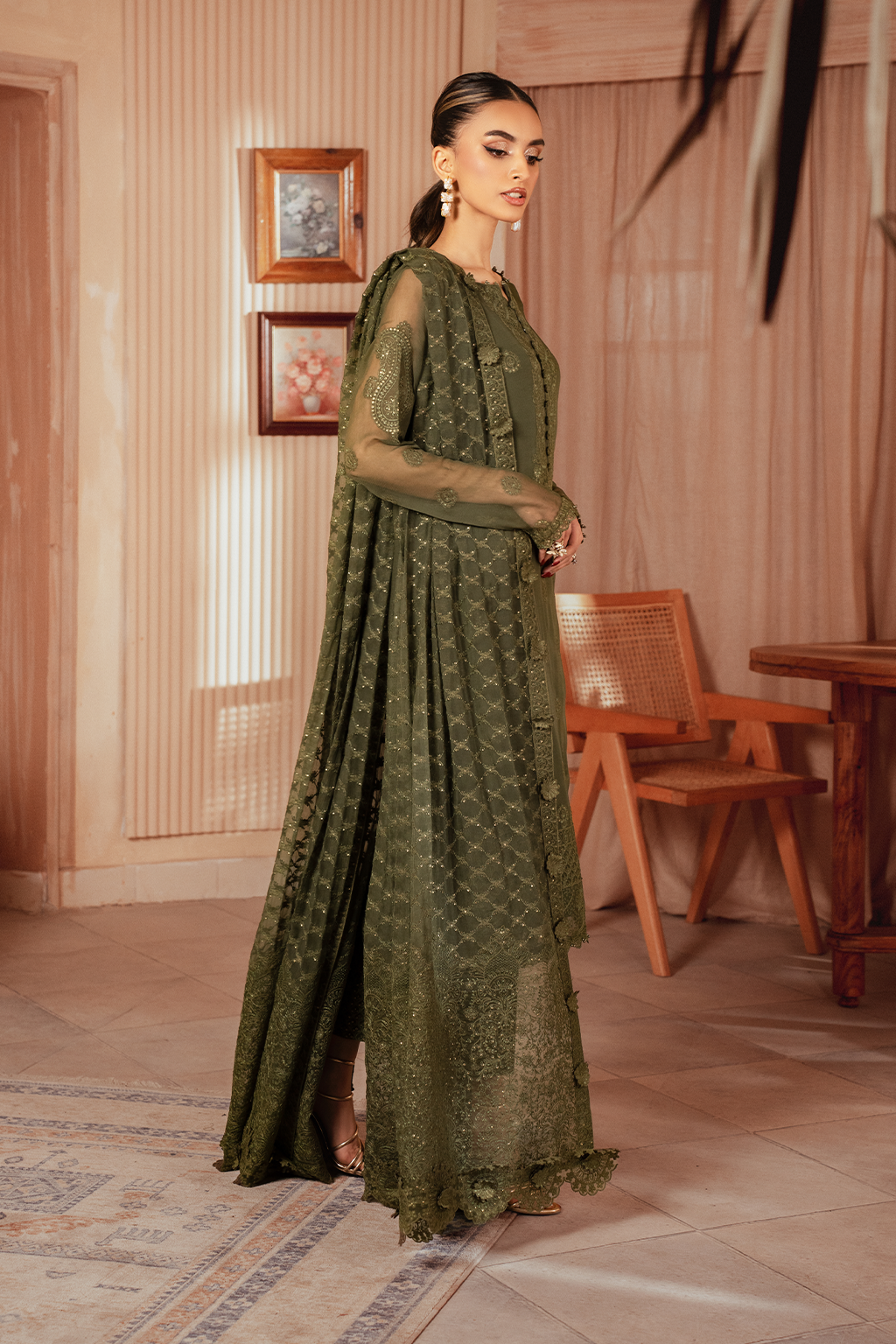 Iznik | Chiffon Kari | ICK-05 Embroidered Chiffon - by - Libasekhas UK - Registered Vendor of : Iznik - 100% Original Designer Dresss