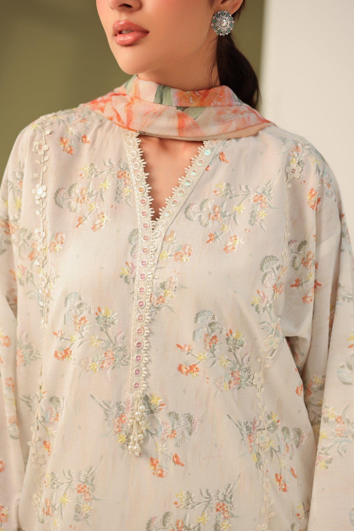 Baroque | Eid Printique | EMBROIDERED PRINTED LAWN UF-4181 - by - Libasekhas UK - Registered Vendor of : Baroque - 100% Original Designer Dresss