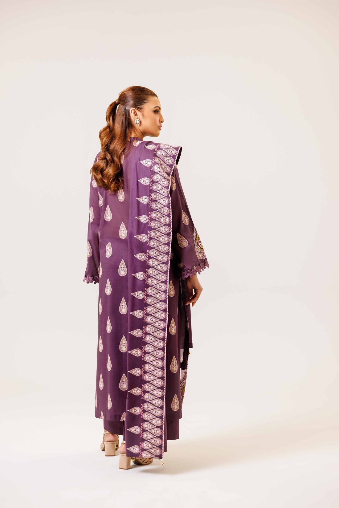 Nishat | Cross Season Edit | 42401986-1 - by - Libasekhas UK - Registered Vendor of : Nishat - 100% Original Designer Dresss