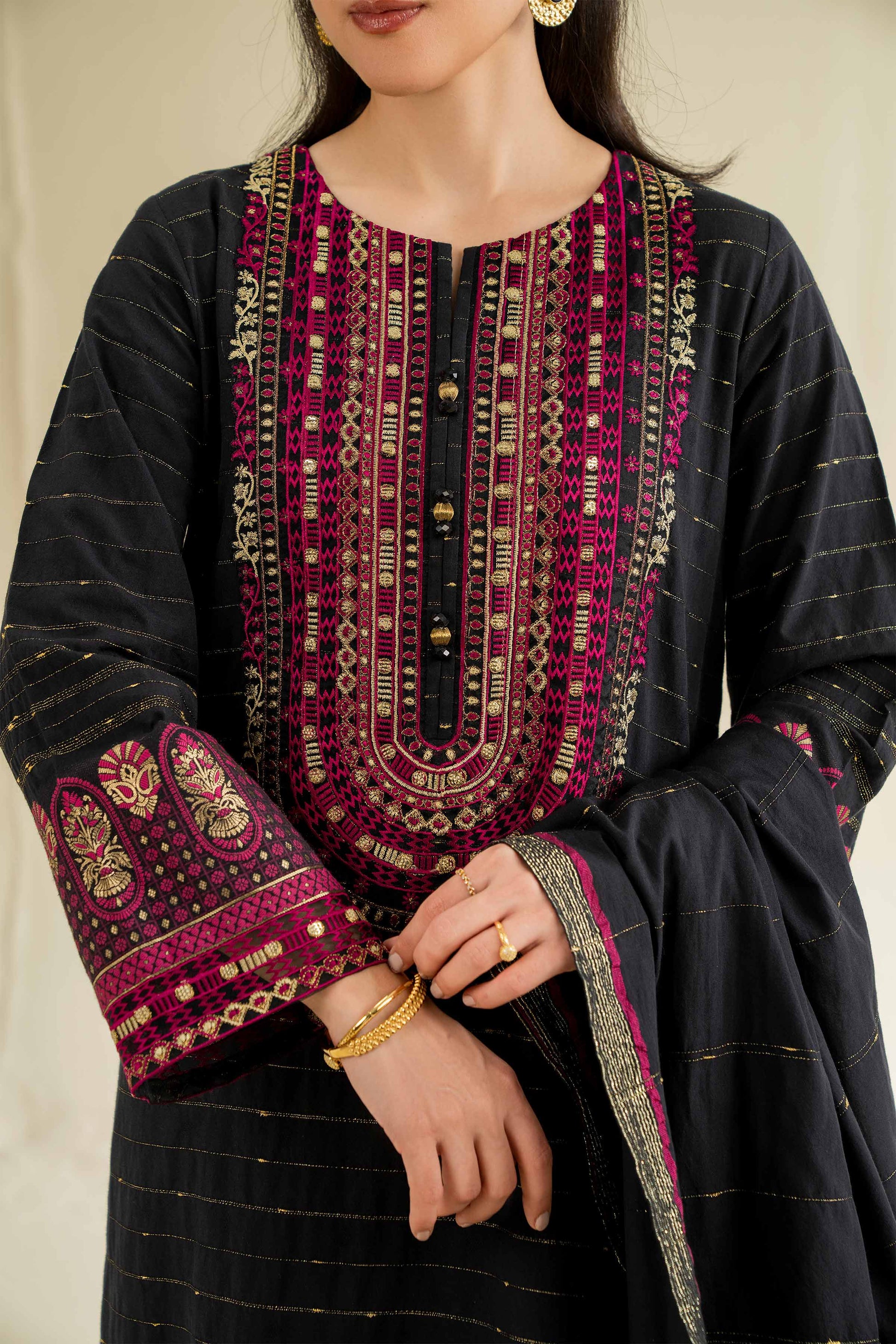 Nishat | Cross Season Edit | 42501041 - by - Libasekhas UK - Registered Vendor of : Nishat - 100% Original Designer Dresss