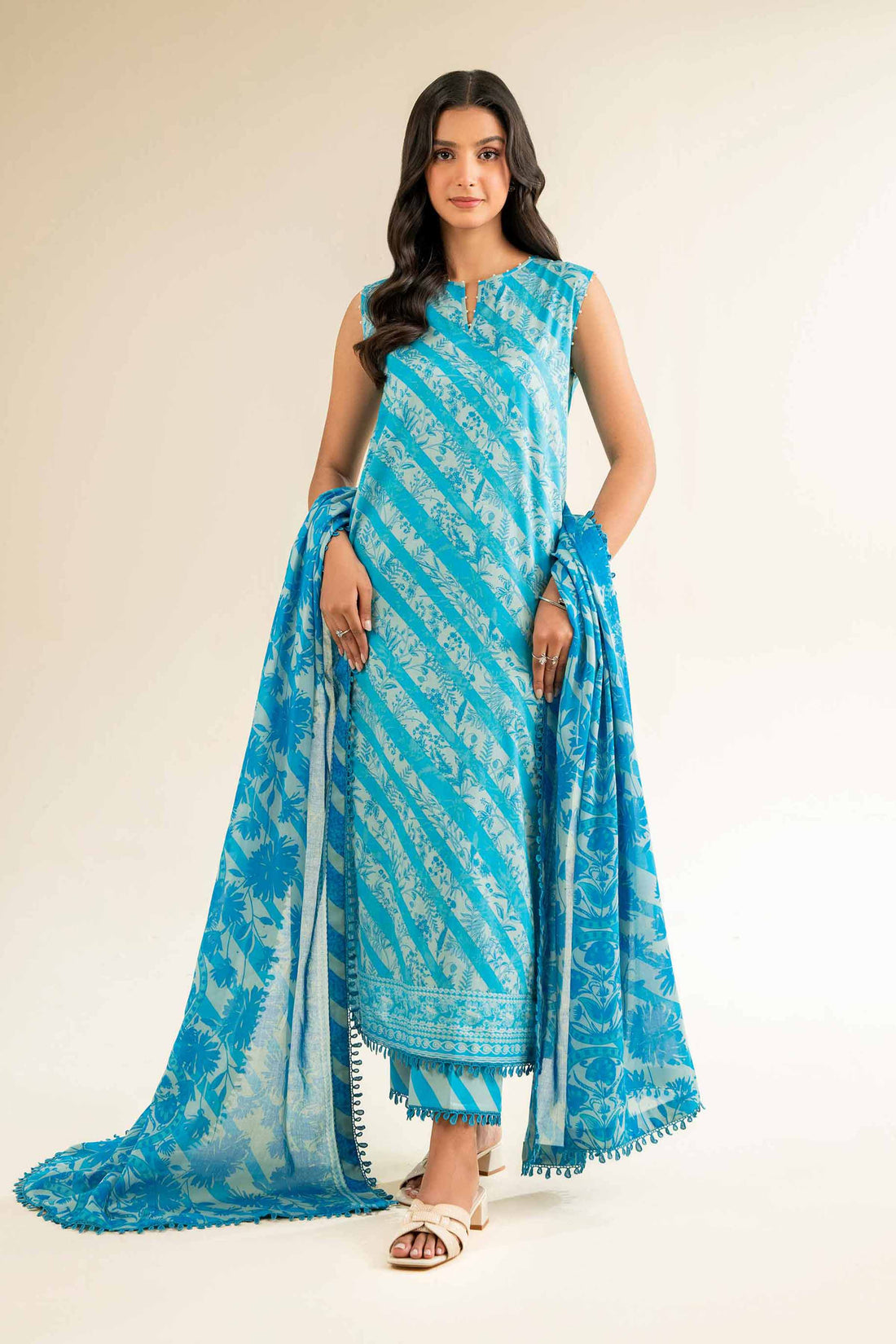 Nishat | Cross Season Edit | 42501068 - by - Libasekhas UK - Registered Vendor of : Nishat - 100% Original Designer Dresss