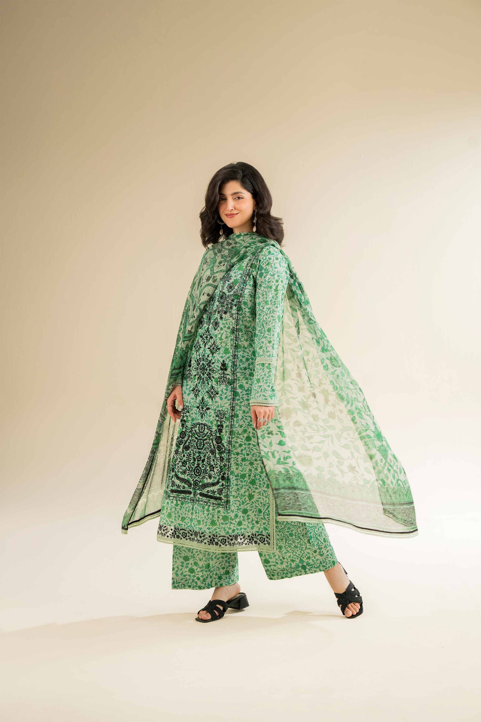 Nishat | Cross Season Edit | 42501082 - by - Libasekhas UK - Registered Vendor of : Nishat - 100% Original Designer Dresss