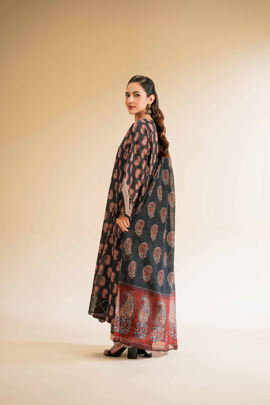 Nishat | Cross Season Edit | 42519175 - by - Libasekhas UK - Registered Vendor of : Nishat - 100% Original Designer Dresss