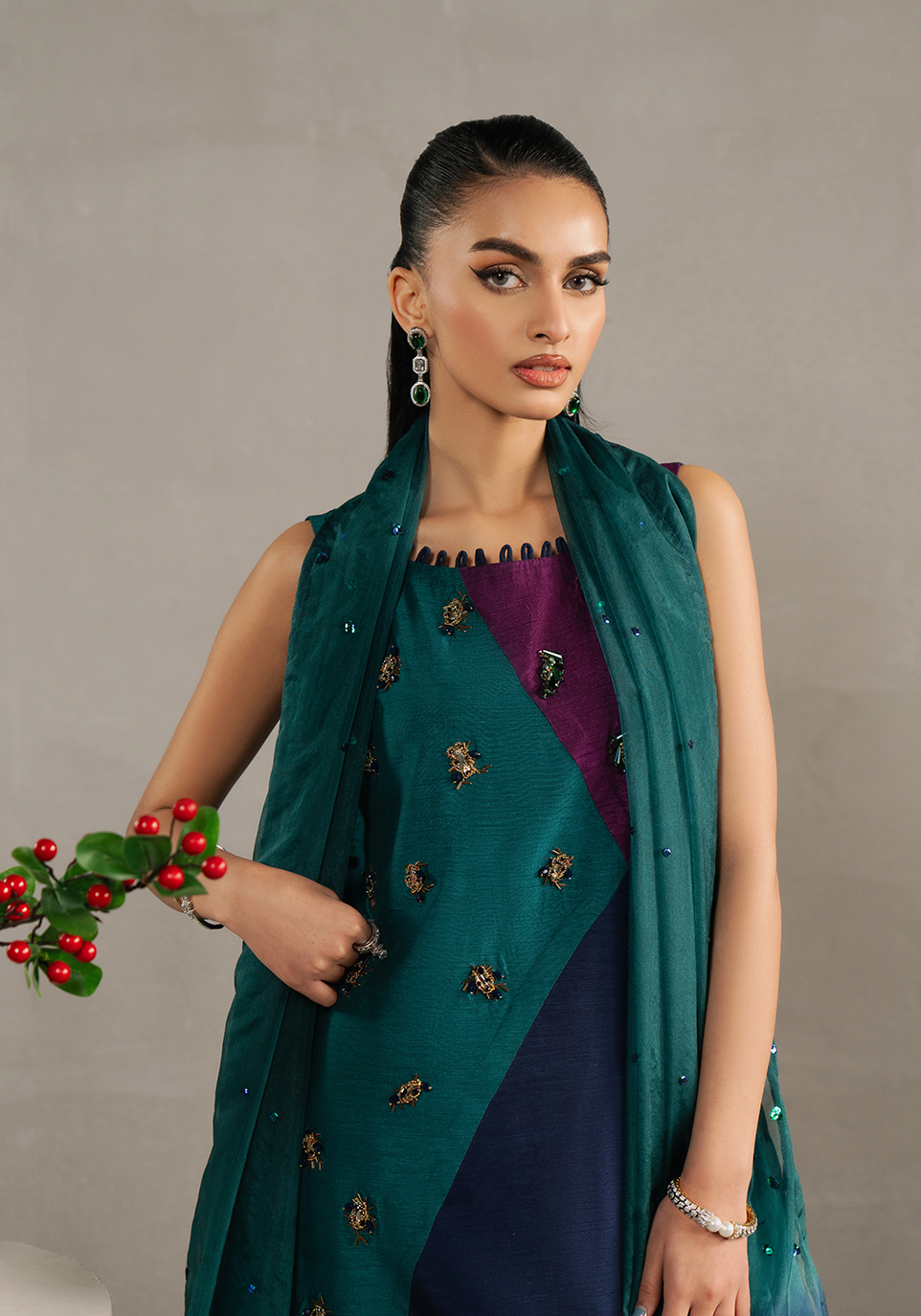 Zarqash | Silk Edit | ZQS 024 STARLETTE - by - Libasekhas UK - Registered Vendor of : Zarqash - 100% Original Designer Dresss