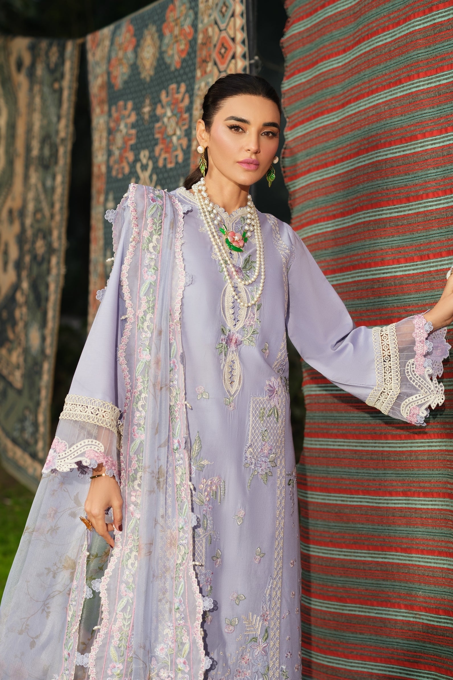 Maryam Hussain | Luxury Lawn 26 | Jasmine - by Libasekhas UK - Registered Vendor of : Maryam Hussain - 100% Original Designer Dress