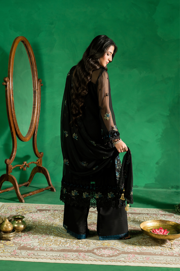 Zebtan | Farmaish Formals | FC-04 - by - Libasekhas UK - Registered Vendor of : Hoorain Designer Wear - 100% Original Designer Dresss