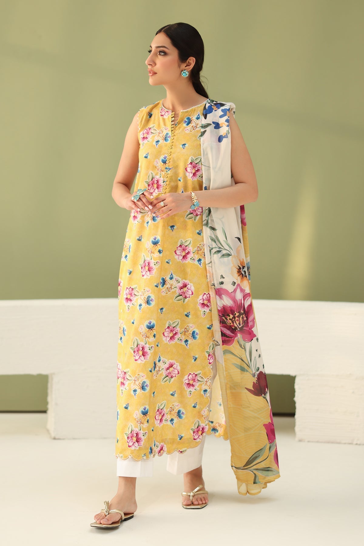 Baroque | Eid Printique | EMBROIDERED PRINTED LAWN UF-4182 - by - Libasekhas UK - Registered Vendor of : Baroque - 100% Original Designer Dresss