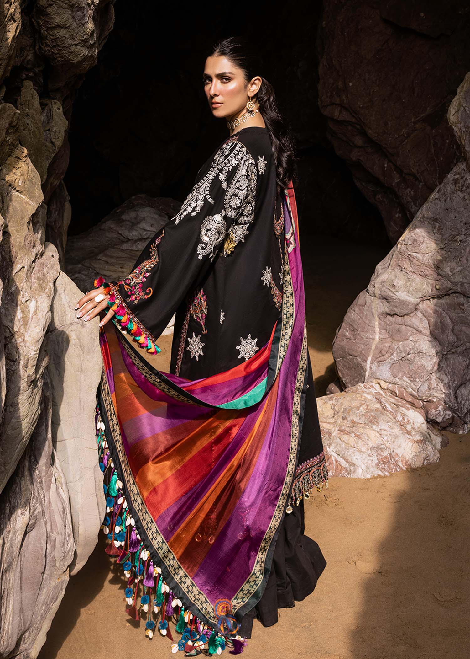 Sadaf Fawad Khan | Siraa Luxury Lawn 24| Nuha (A) - by - Libasekhas UK - Registered Vendor of : Libasekhas - 100% Original Designer Dresss