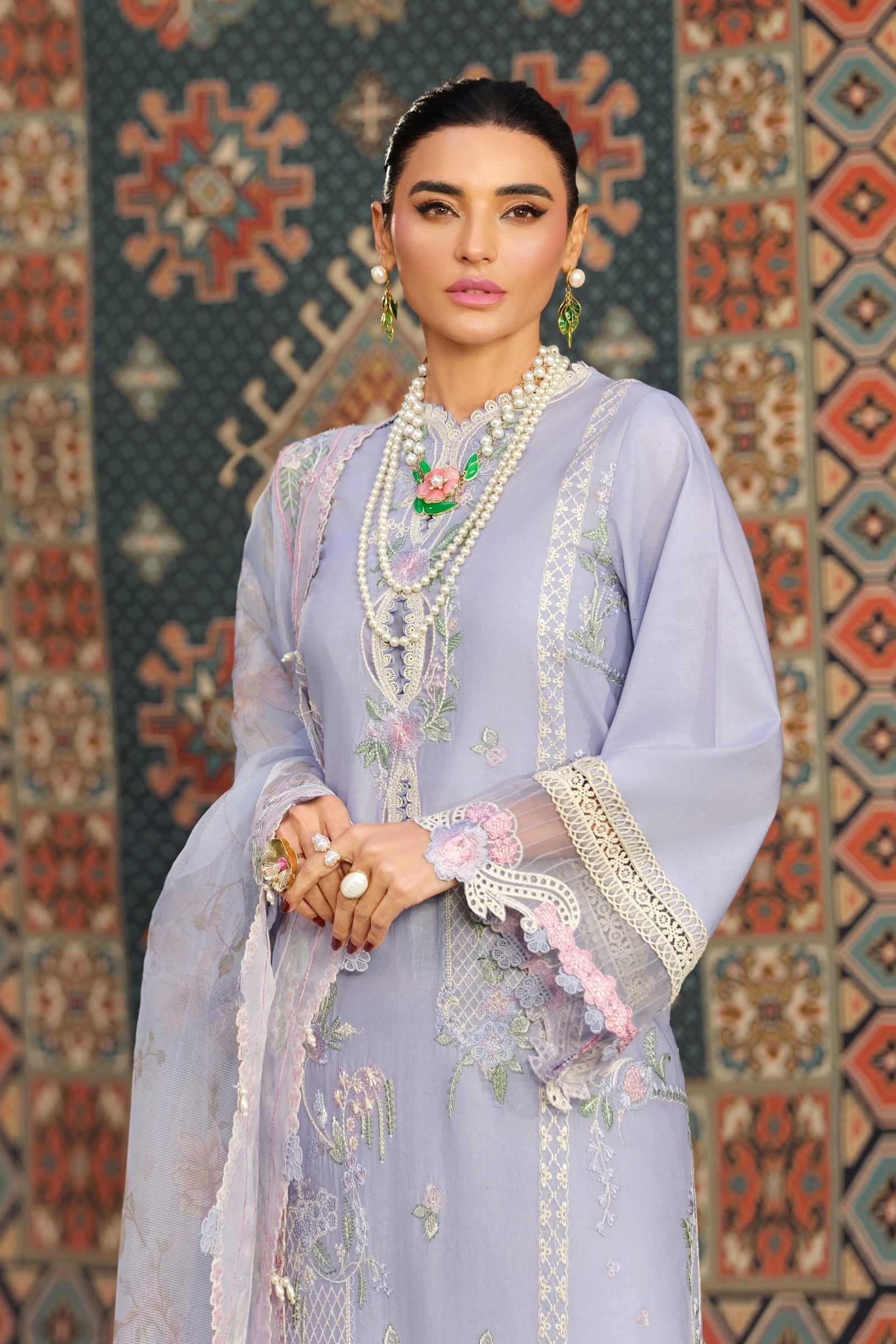 Maryam Hussain | Luxury Lawn 26 | Jasmine - by Libasekhas UK - Registered Vendor of : Maryam Hussain - 100% Original Designer Dress