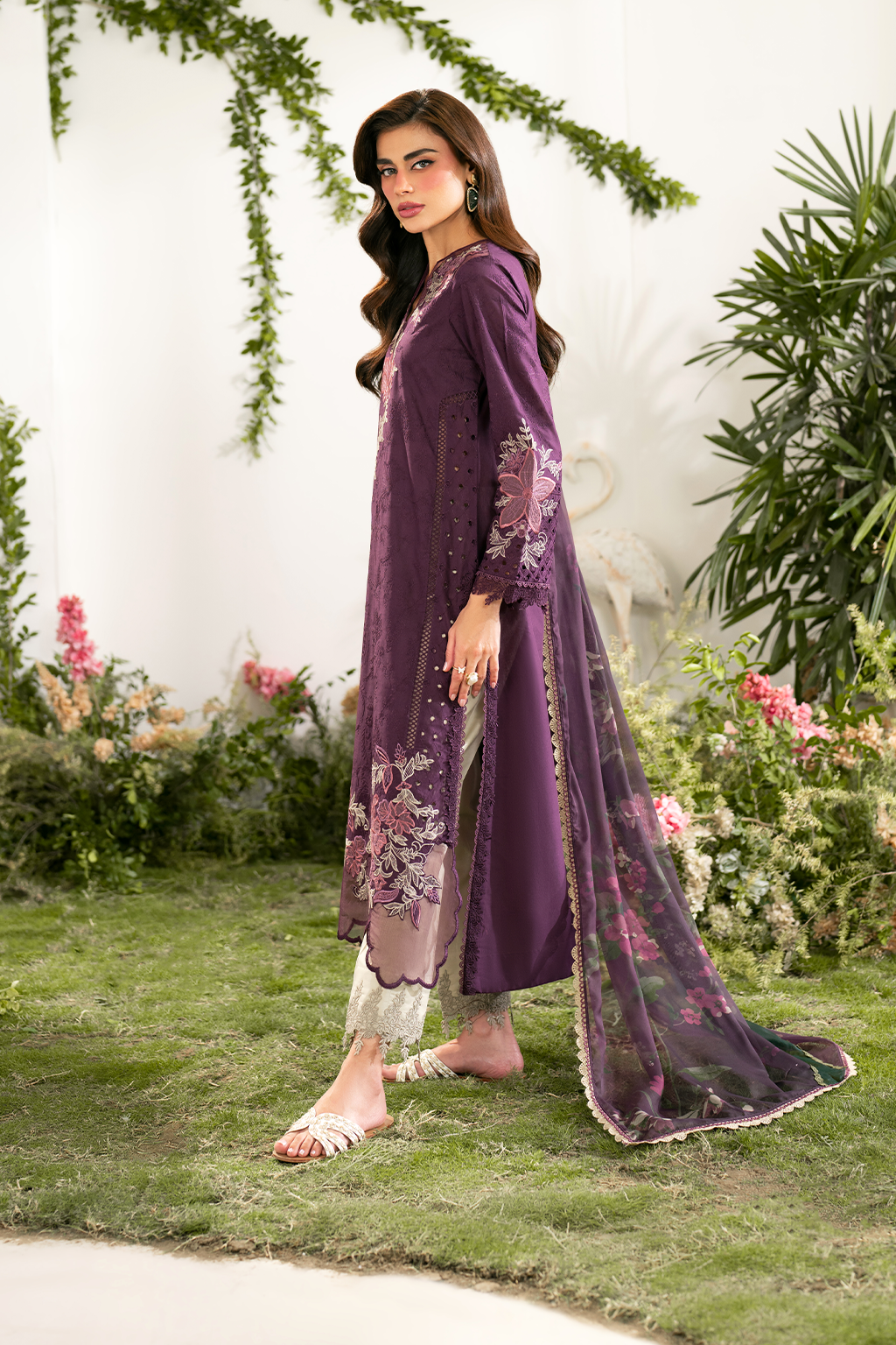 Iznik | Festive Edition | IFE-03 - by - Libasekhas UK - Registered Vendor of : Iznik - 100% Original Designer Dresss