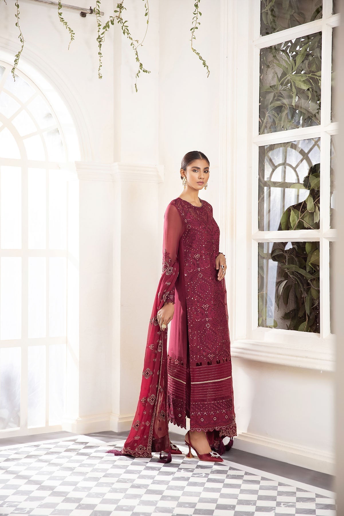 Xenia Formals | Raahi Luxury Formals | FLORENCE - by - Libasekhas UK - Registered Vendor of : Xenia Formals - 100% Original Designer Dresss