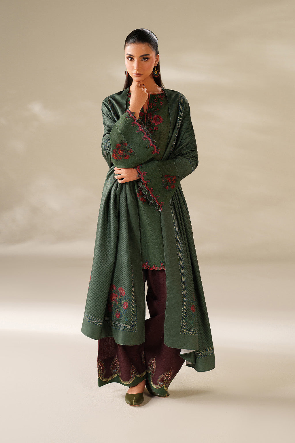 Iznik | Winter Chapter 25 | UE-561 Printed Khaddar - by Libasekhas UK - Registered Vendor of : Iznik - 100% Original Designer Dress
