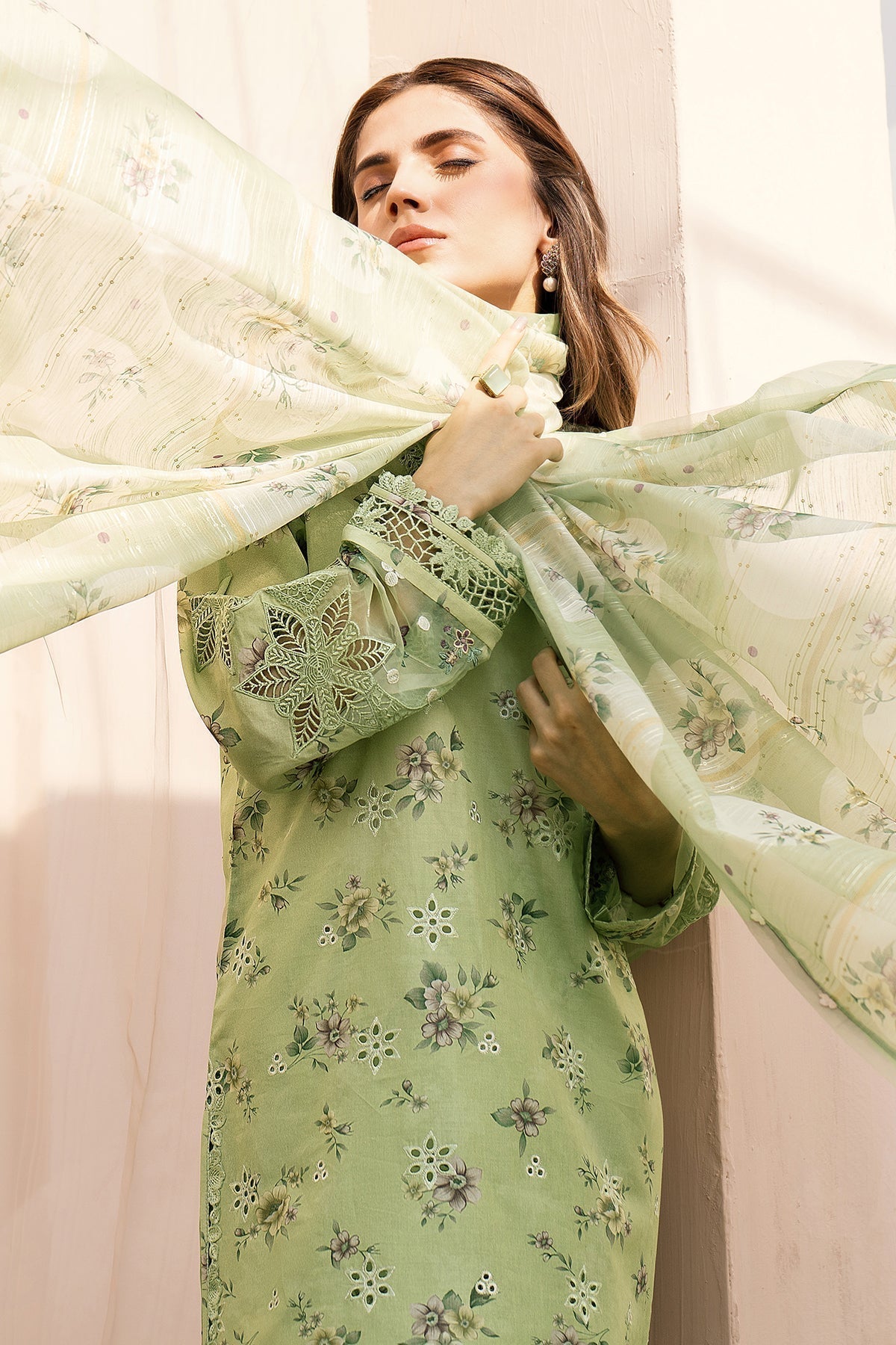 Baroque | Luxury Pret 24 | LAWN UF-595 - by - Libasekhas UK - Registered Vendor of : Baroque - 100% Original Designer Dresss
