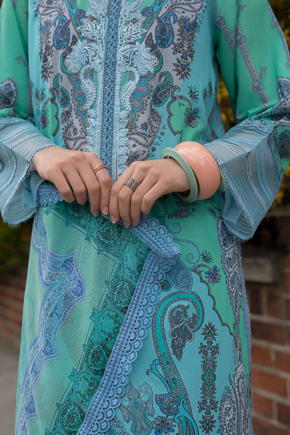 Sobia Nazir | Basics 25 | Design 4B - by - Libasekhas UK - Registered Vendor of : Sobia Nazir - 100% Original Designer Dresss