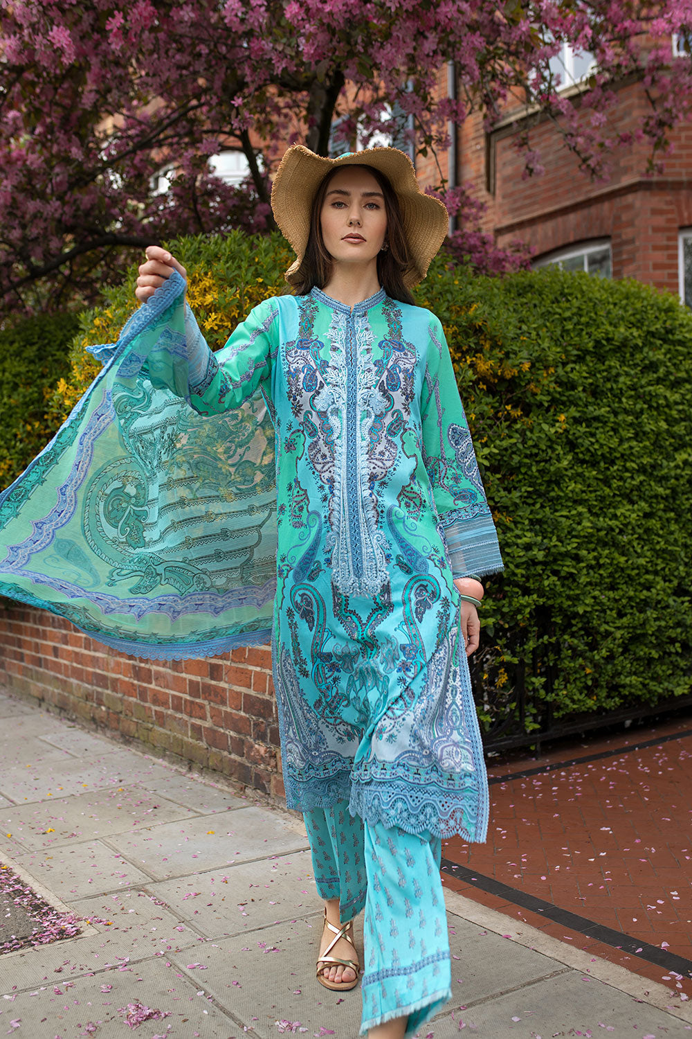 Sobia Nazir | Basics 25 | Design 4B - by - Libasekhas UK - Registered Vendor of : Sobia Nazir - 100% Original Designer Dresss