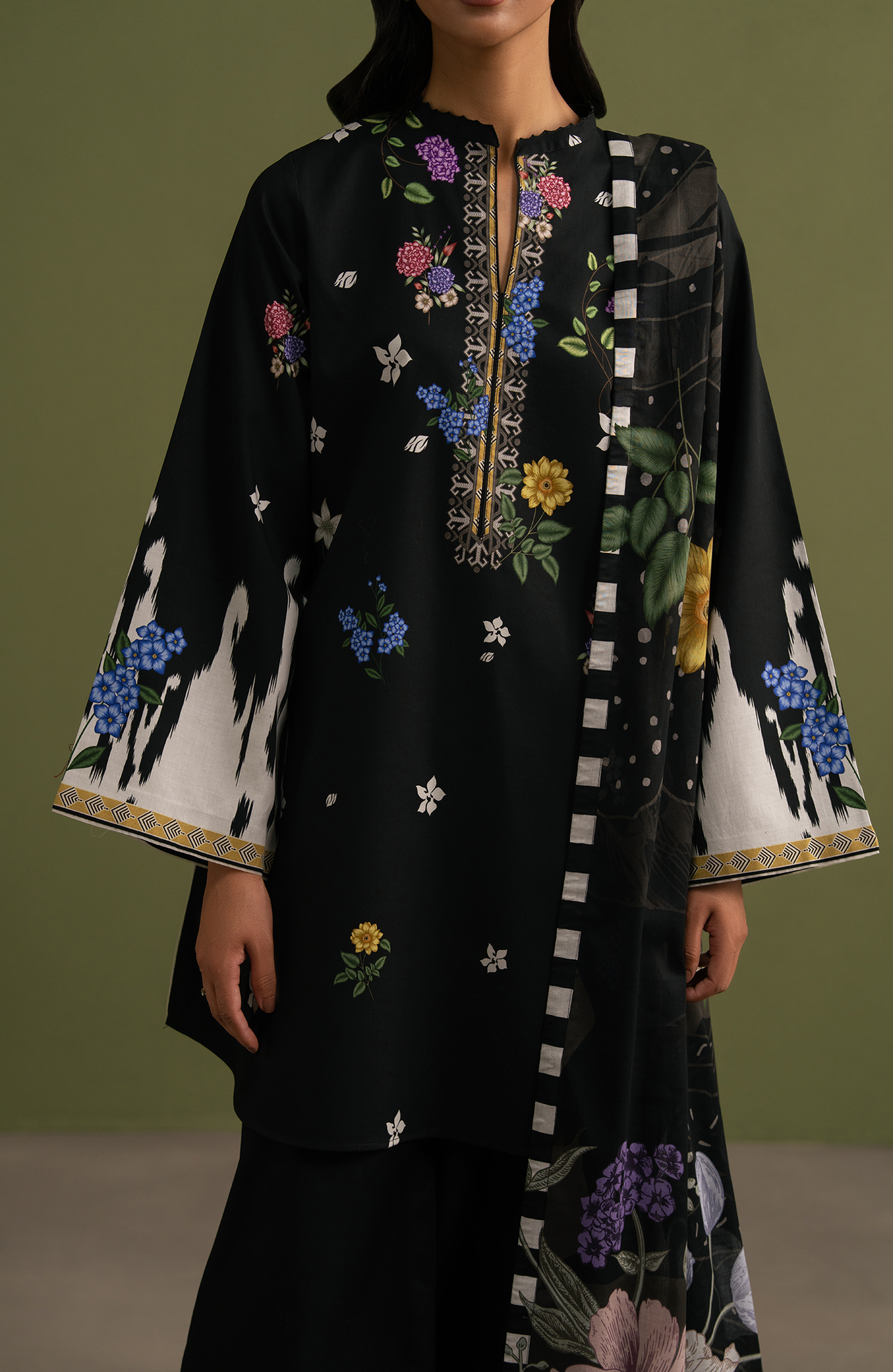 Seran | Essentials Casual | Elen - by Libasekhas UK - Registered Vendor of : Seran - 100% Original Designer Dress