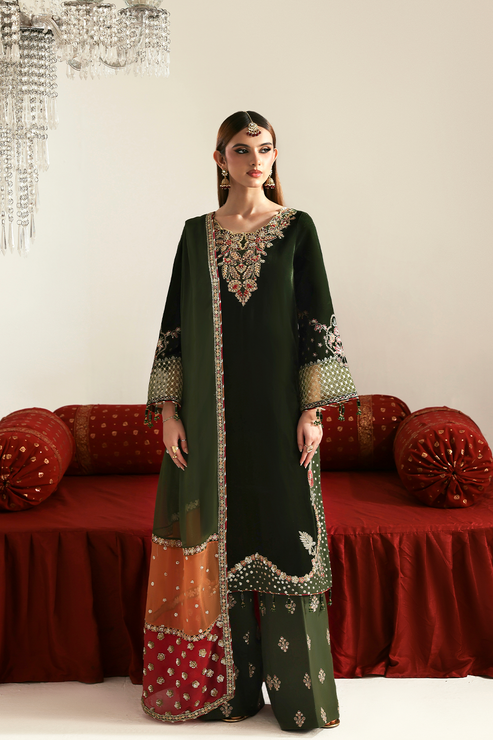 Emaan Adeel | Zarposh Velvet 25 | AARISH - by Libasekhas UK - Registered Vendor of : Emaan Adeel - 100% Original Designer Dress
