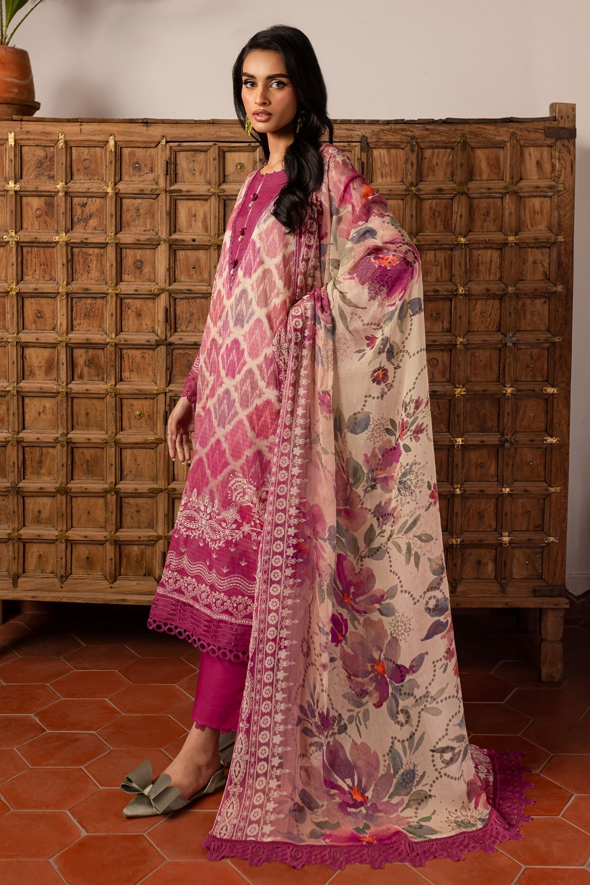 Nureh | Printed lawn 25 | SP-137 - by - Libasekhas UK - Registered Vendor of : Nureh - 100% Original Designer Dresss