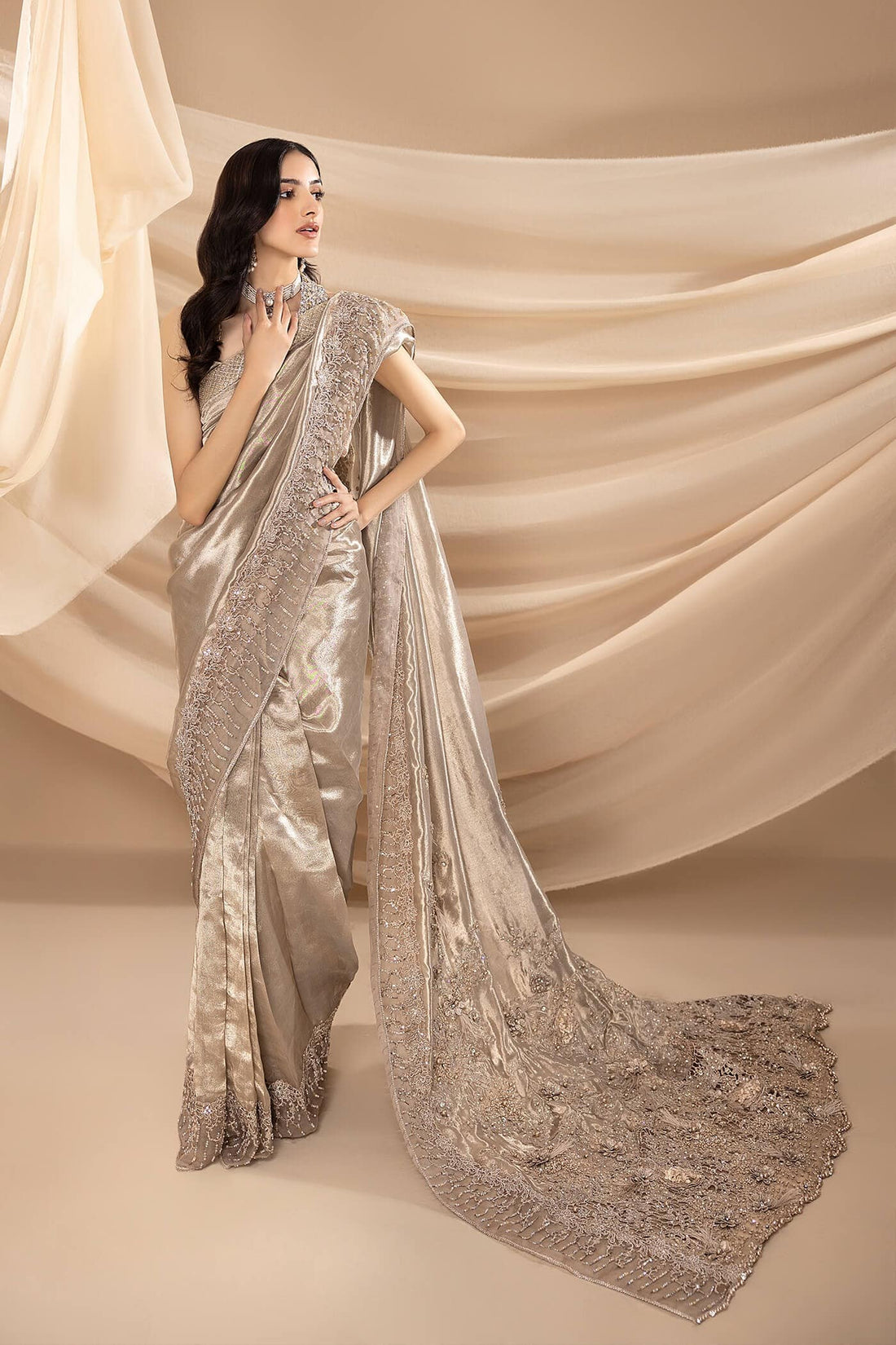 Nilofer Shahid | Shama e Mehfil | Atish e Ghalib - by Libasekhas UK - Registered Vendor of : Nilofer Shahid - 100% Original Designer Dress