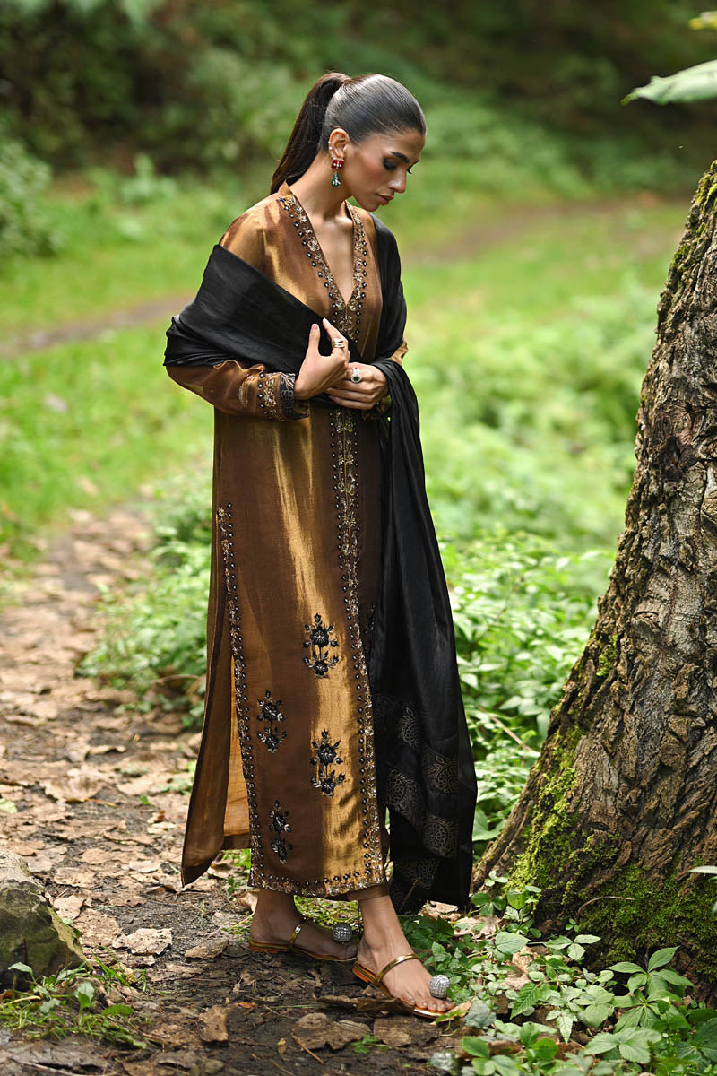 Hue Pret | Farasha Luxury Winter | Nawal - by - Libasekhas UK - Registered Vendor of : Hue Pret - 100% Original Designer Dresss