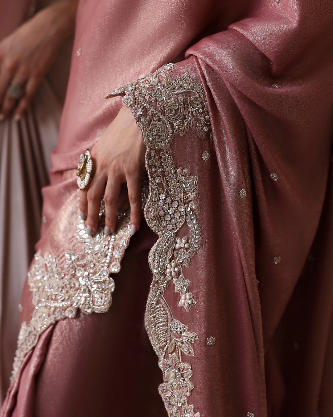 Faiza Saqlain | Averia Bridals | Jahari - by Libasekhas UK - Registered Vendor of : Faiza Saqlain - 100% Original Designer Dress
