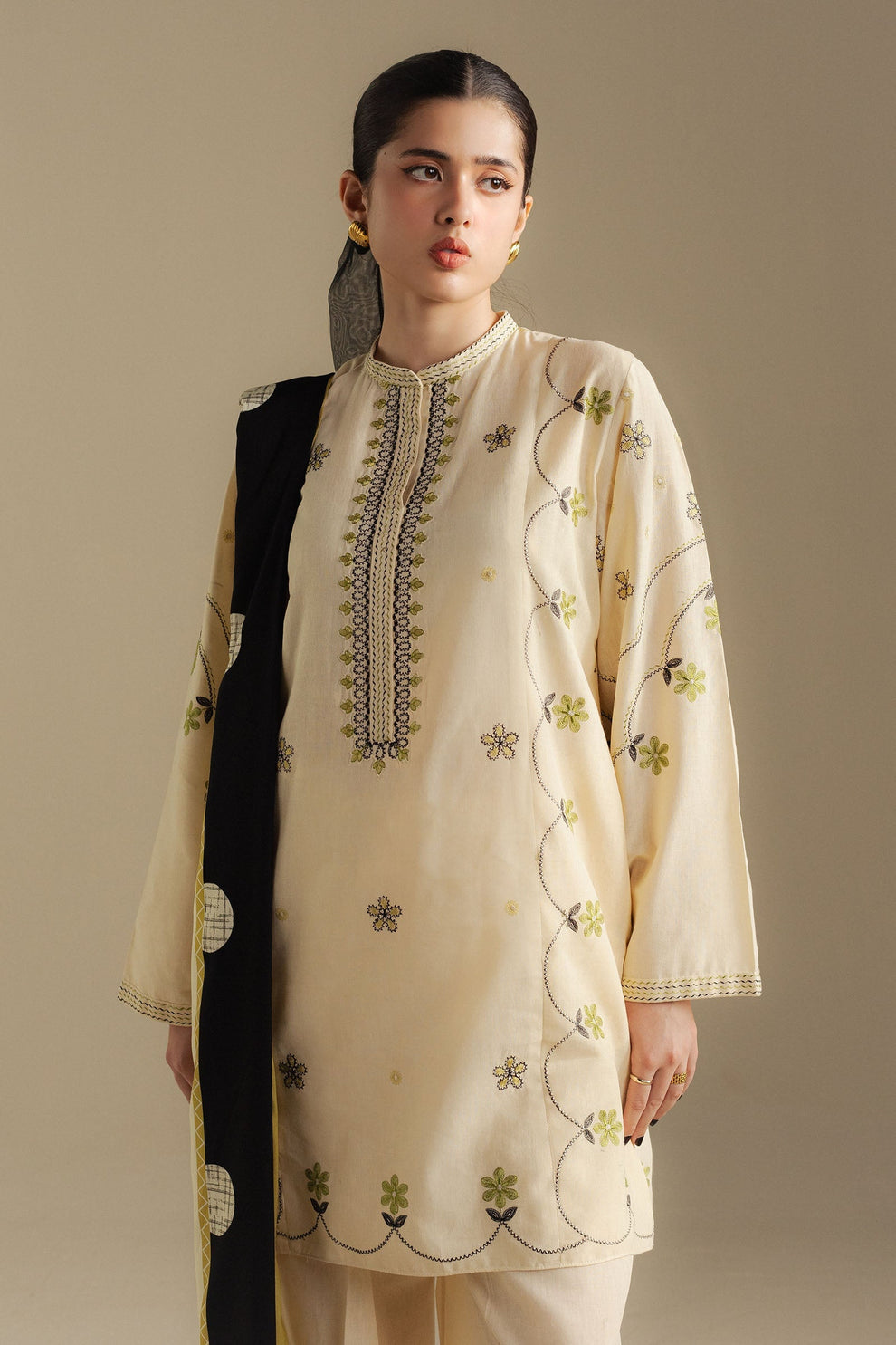 Zara Shahjahan | Coco Winter 25 | Fawn-8B - by Libasekhas UK - Registered Vendor of : Zara Shahjahan - 100% Original Designer Dress